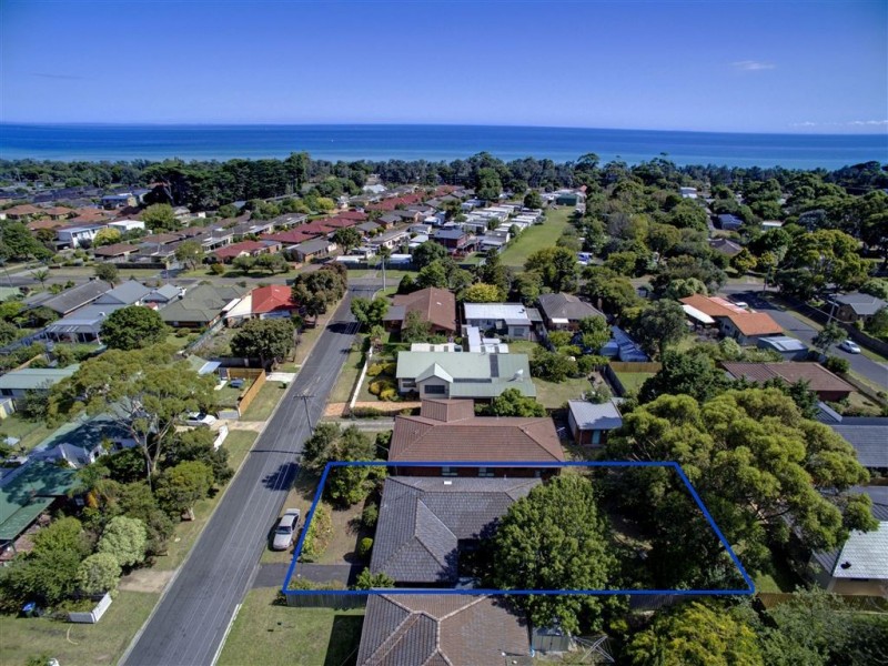 5 Madura Street, Rosebud VIC 3939