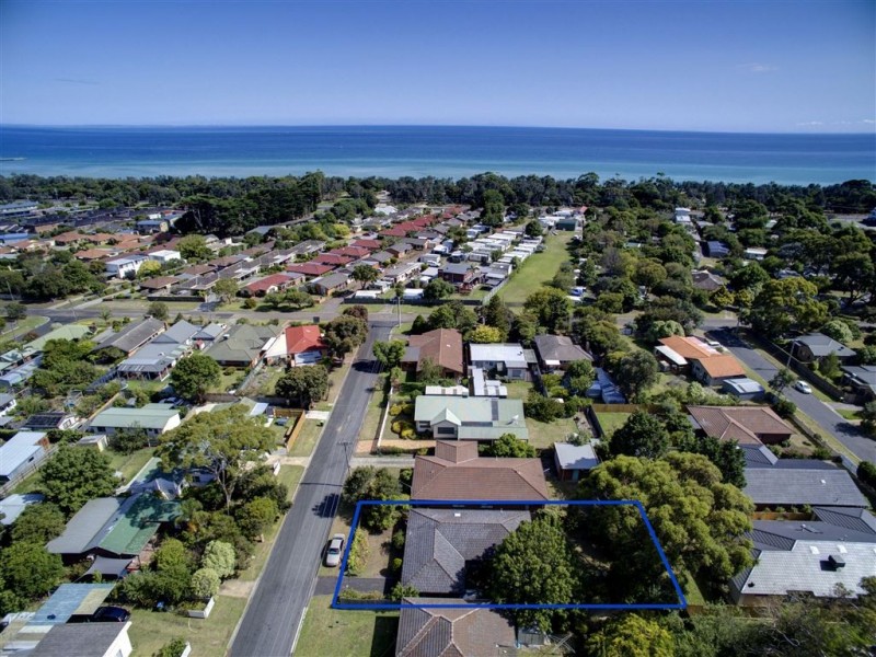 5 Madura Street, Rosebud VIC 3939