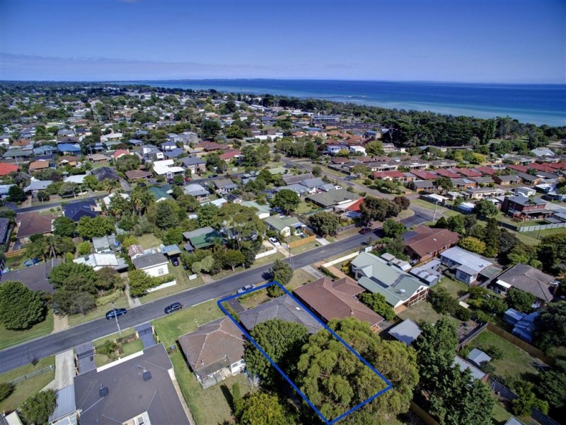 5 Madura Street, Rosebud VIC 3939