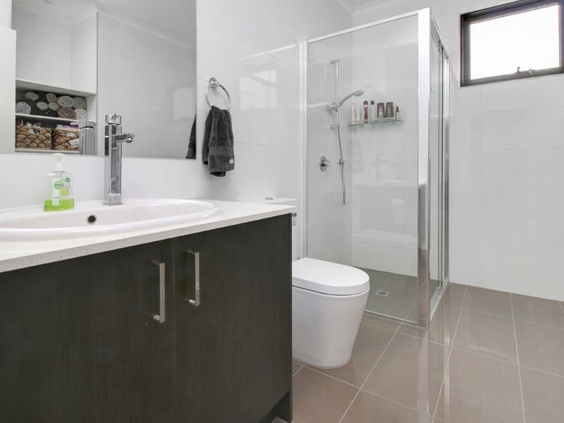 19/1 Chatfield Avenue, Rosebud West VIC 3940