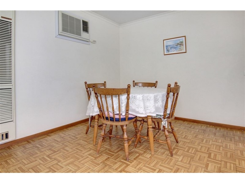 122 Third Avenue, Rosebud VIC 3939