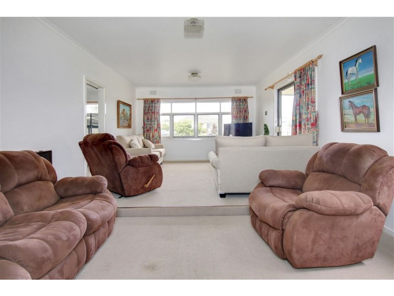 34 Hope Street, Rosebud VIC 3939