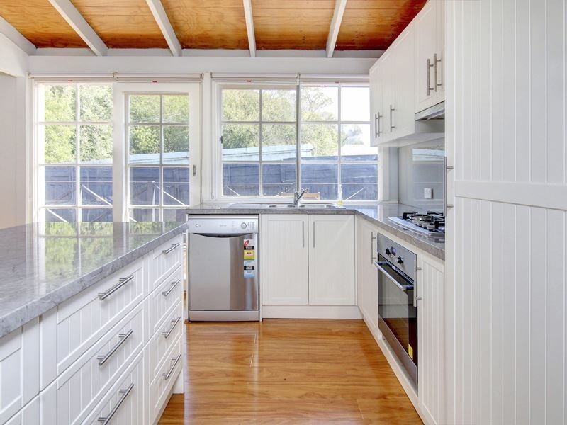 60 Valley Drive, Rye VIC 3941