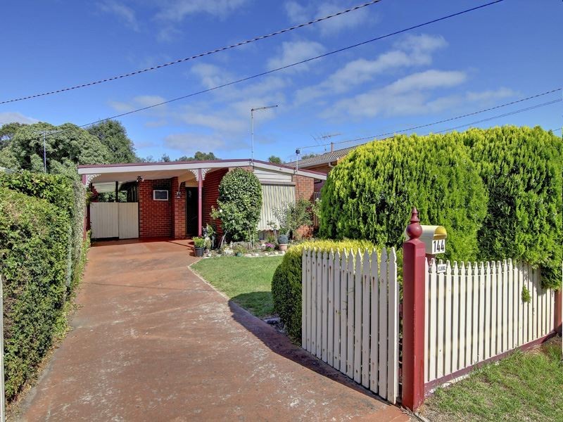 144 Sixth Avenue, Rosebud VIC 3939