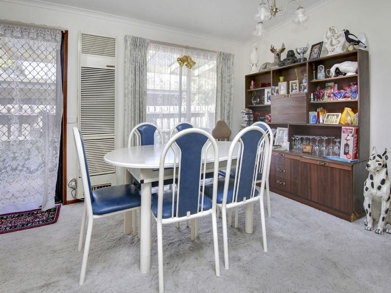 144 Sixth Avenue, Rosebud VIC 3939