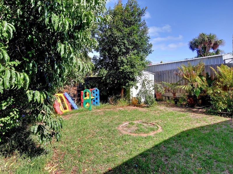 144 Sixth Avenue, Rosebud VIC 3939