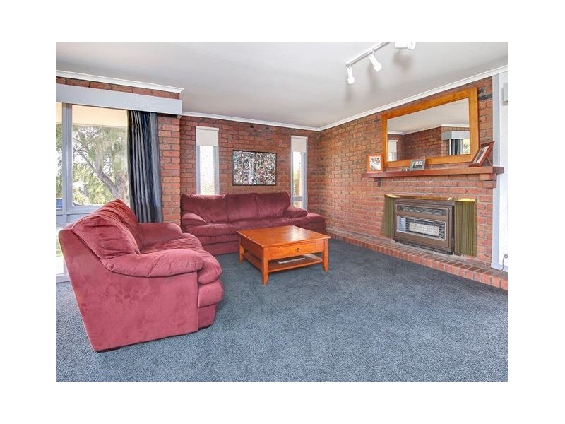 49 Deighton Drive, Rosebud VIC 3939