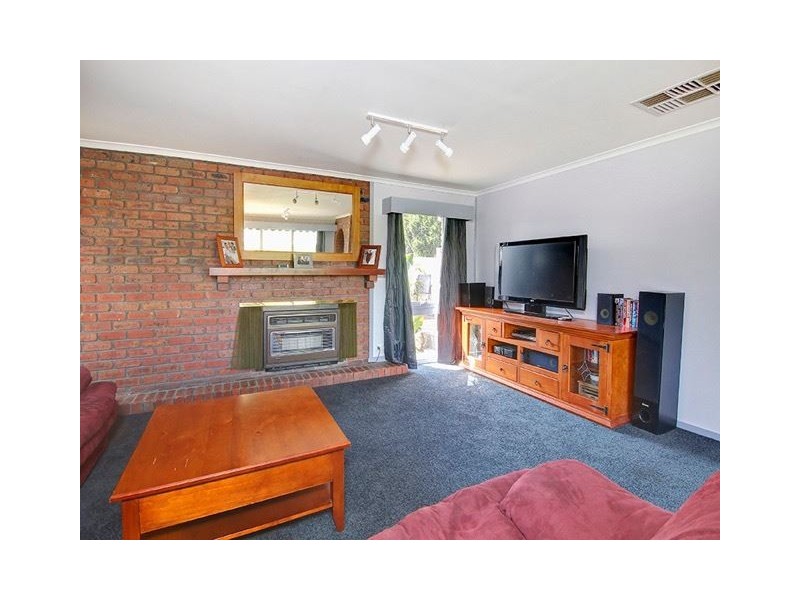 49 Deighton Drive, Rosebud VIC 3939