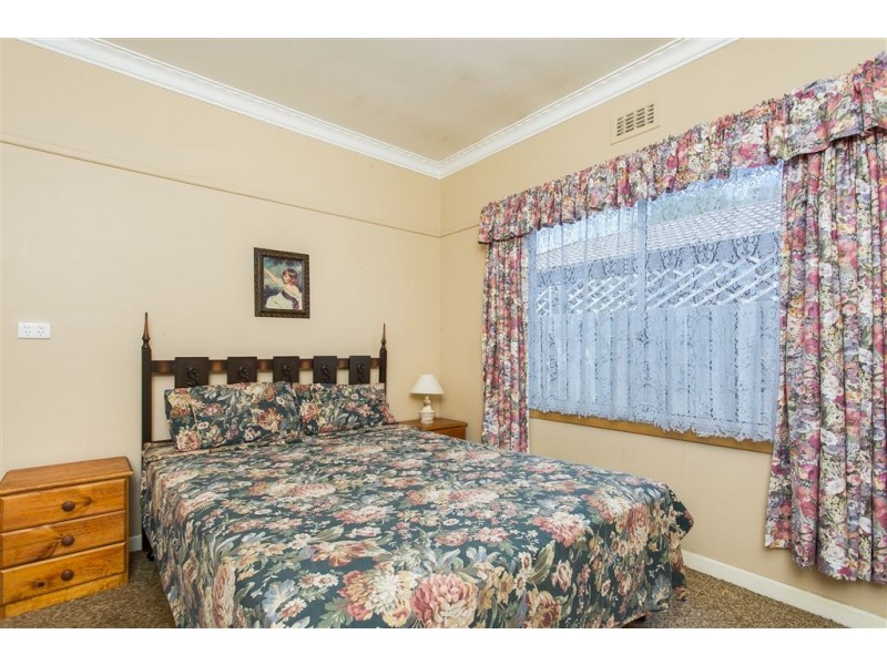 57 Second Avenue, Rosebud VIC 3939