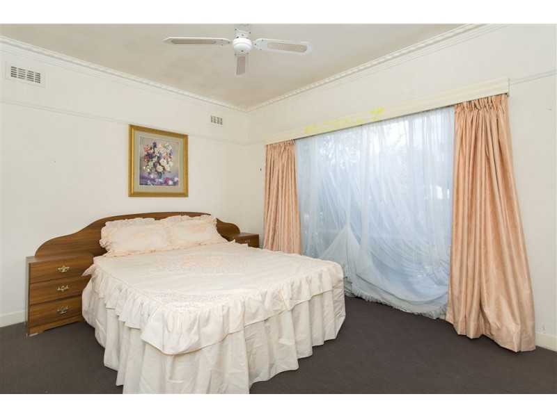 57 Second Avenue, Rosebud VIC 3939