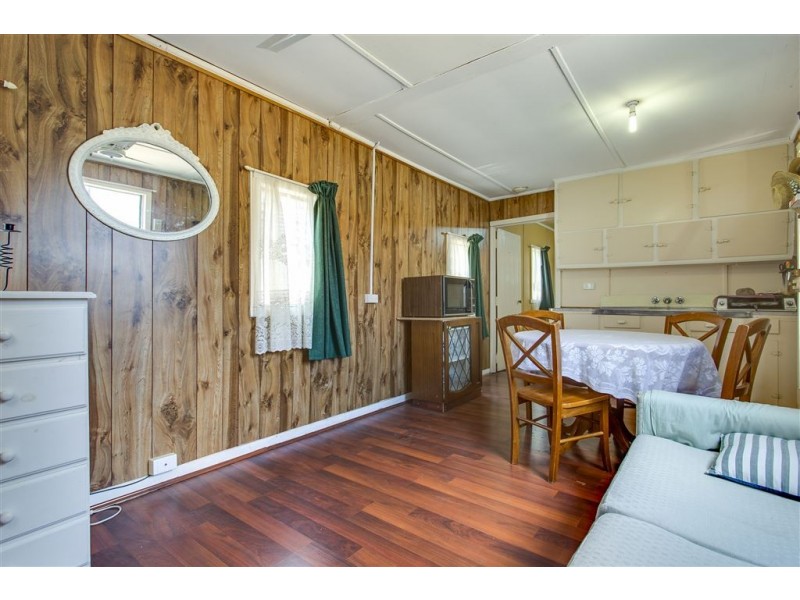 57 Second Avenue, Rosebud VIC 3939