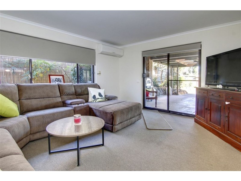 171 Ninth Avenue, Rosebud VIC 3939