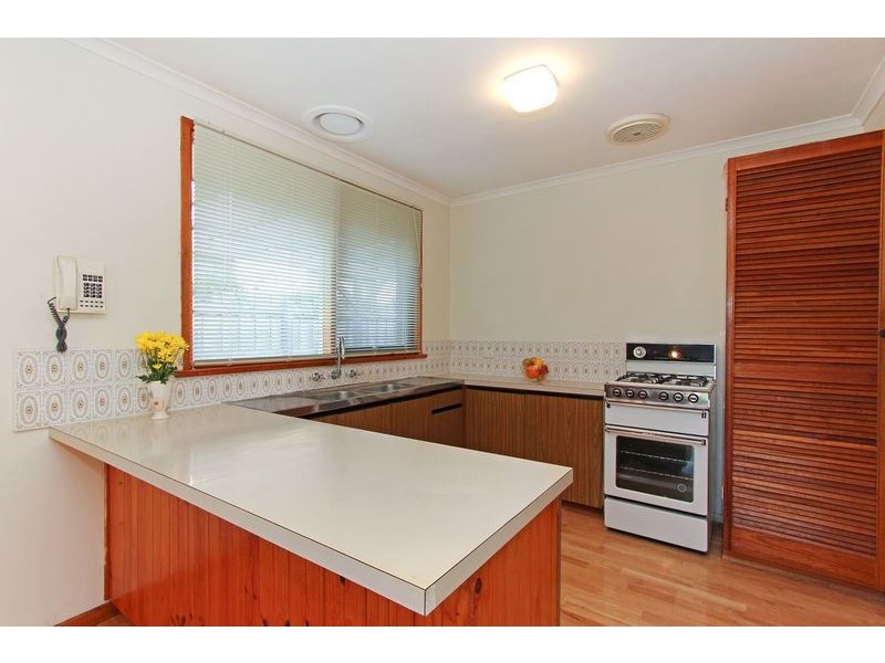 8 Foothills Avenue, Mccrae VIC 3938