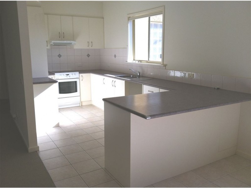 37 Hilary Avenue, Mccrae VIC 3938