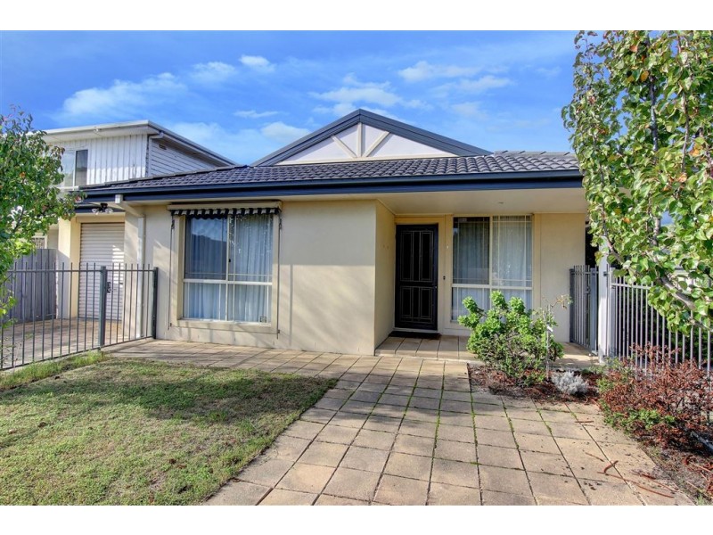1/11 Wilson Street, Rosebud VIC 3939