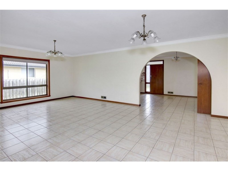 31 Davies Street, Safety Beach VIC 3936