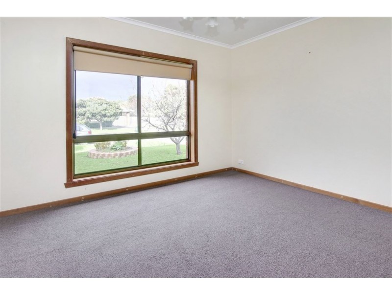 31 Davies Street, Safety Beach VIC 3936