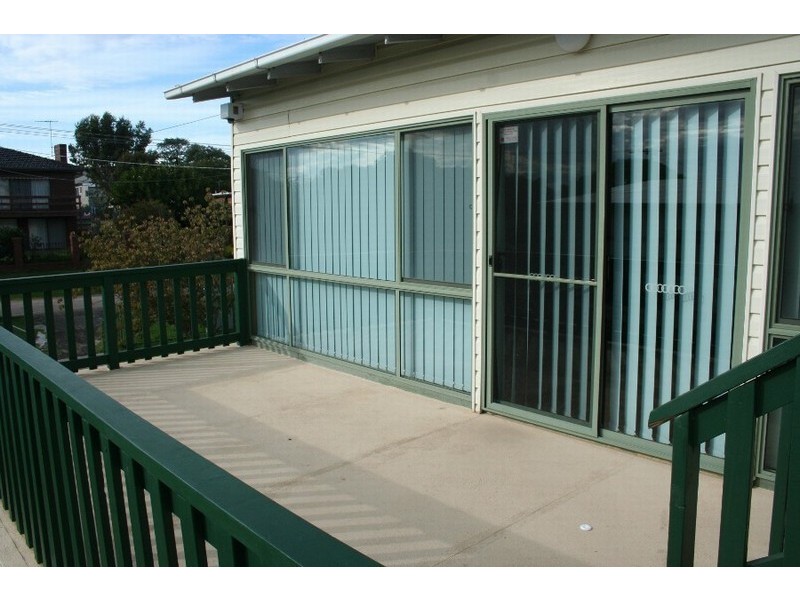 20-22 Eighth Avenue, Rosebud VIC 3939