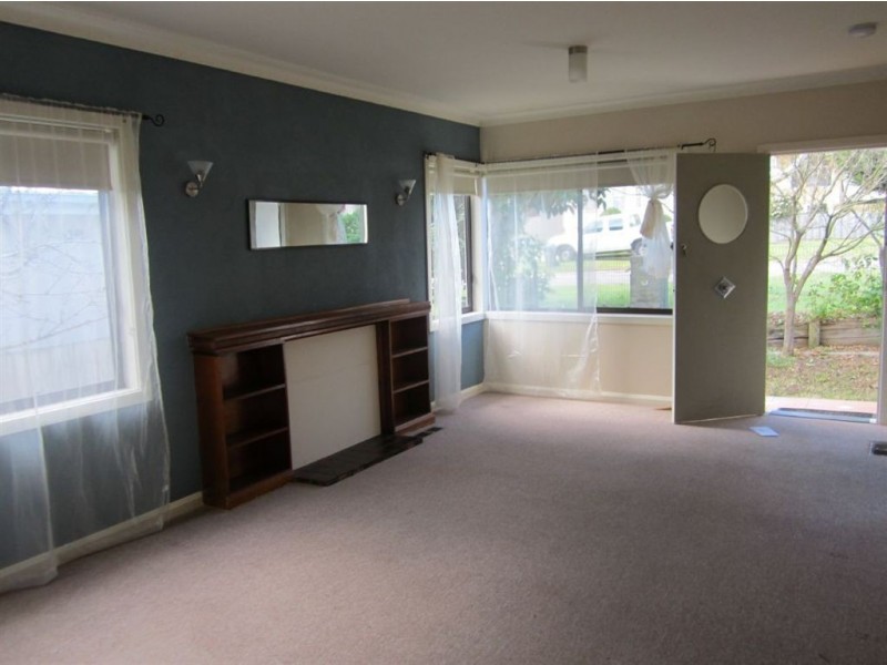 52 Second Avenue, Rosebud VIC 3939