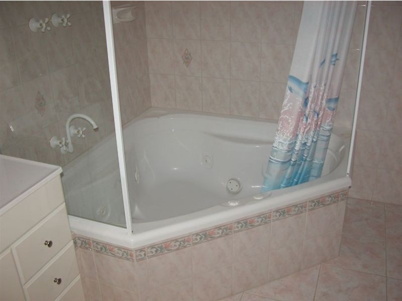 23 Bowen Street, Rosebud VIC 3939