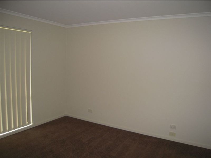 155 First Avenue, Rosebud VIC 3939