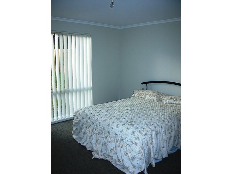 155 First Avenue, Rosebud VIC 3939