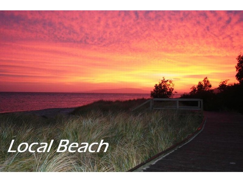 20 Banks Street, Mccrae VIC 3938