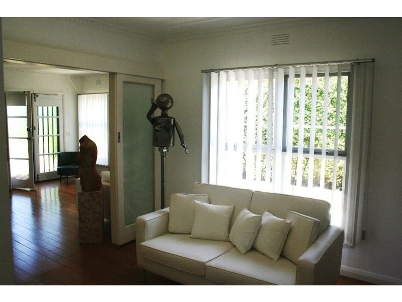57 Boneo Road, Rosebud VIC 3939