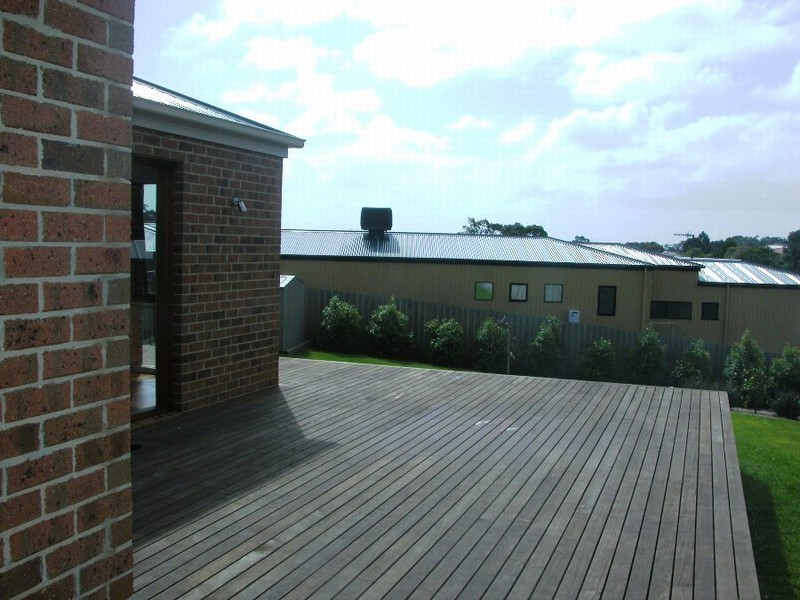 18 Greenhill Road, Rosebud VIC 3939