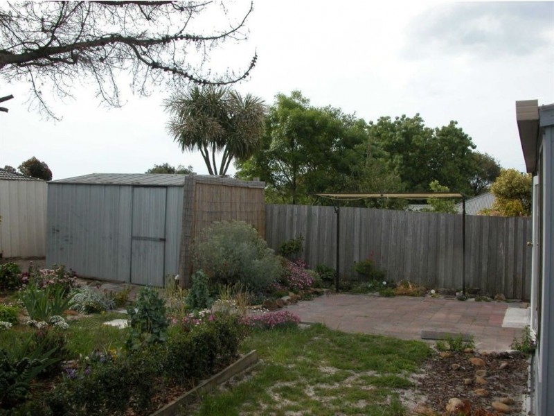 90 Ocean  Street, Rosebud VIC 3939