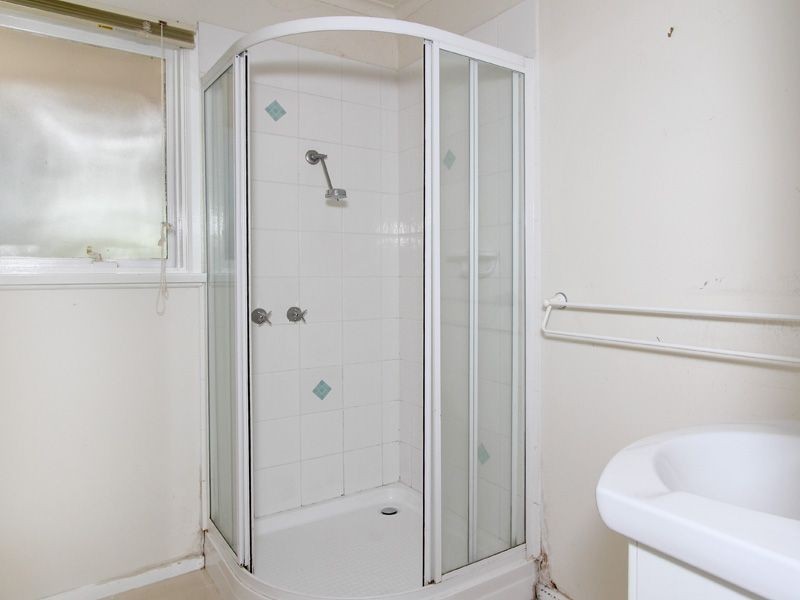 6 Kolinda Crescent, Rosebud VIC 3939