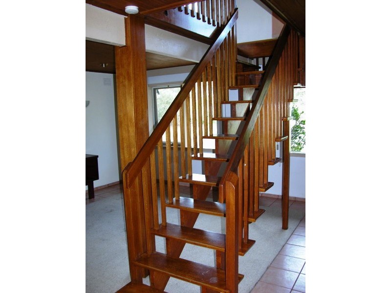 2 Coleman Crescent, Rosebud West VIC 3940