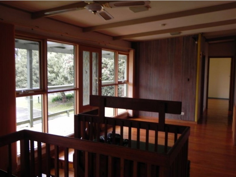 2 Coleman Crescent, Rosebud West VIC 3940