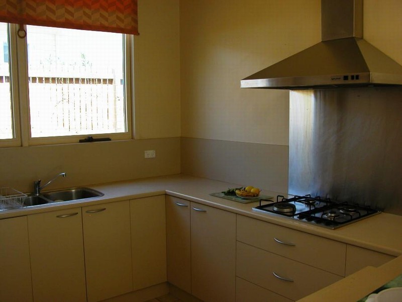 50 The Avenue, Mccrae VIC 3938