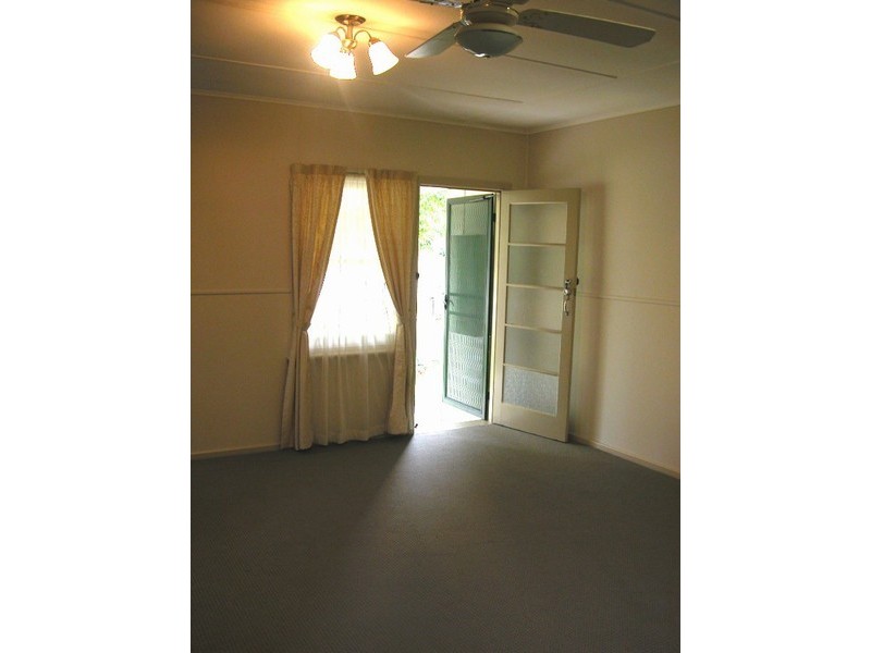 57 South Road, Rosebud VIC 3939