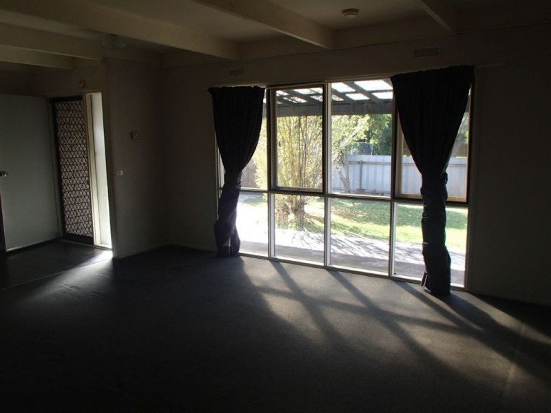 16 Killara Court, Rosebud VIC 3939