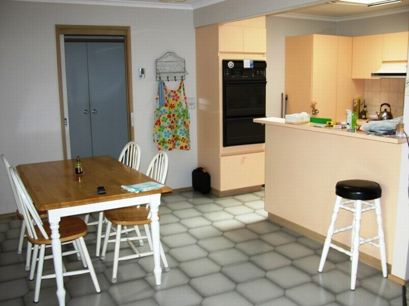 19 Gannett Avenue, Rosebud VIC 3939