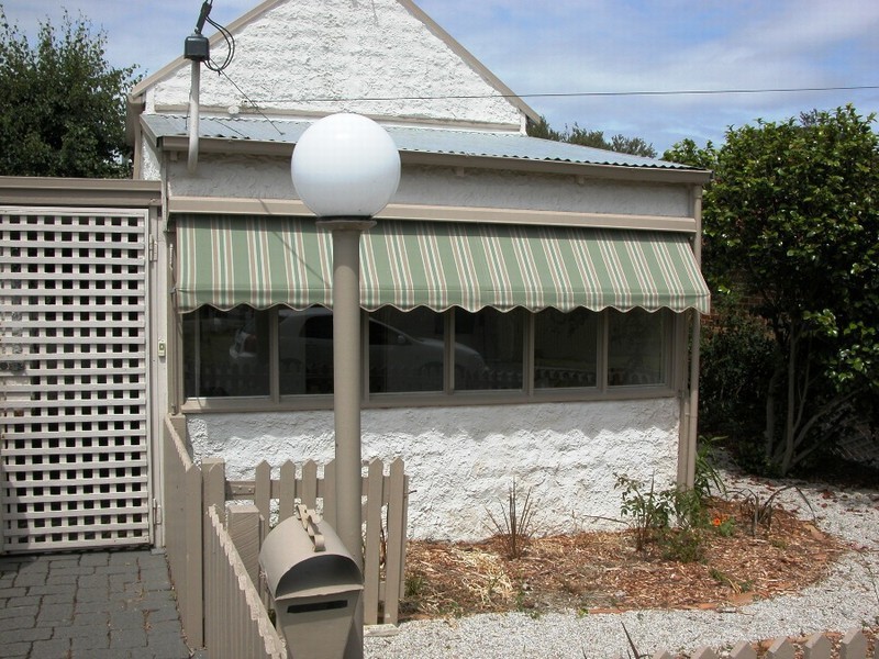 45 Fifth Avenue, Rosebud VIC 3939