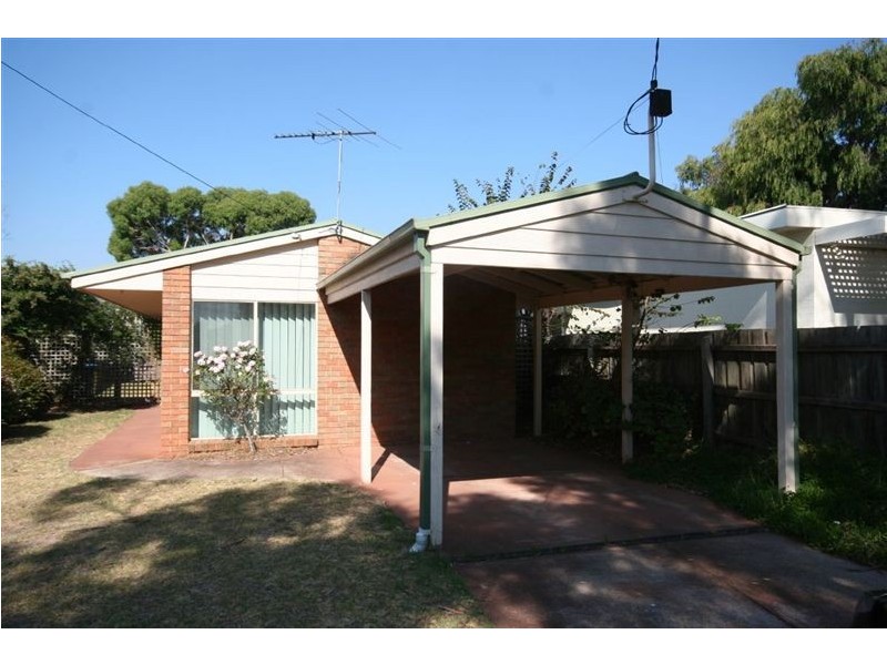 149 Eighth Avenue, Rosebud VIC 3939