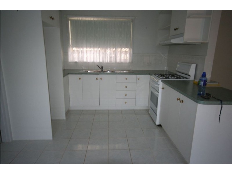 149 Eighth Avenue, Rosebud VIC 3939