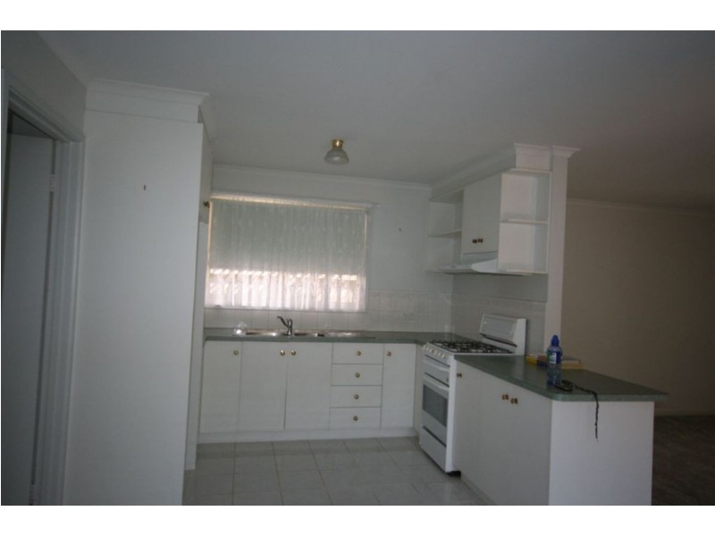 149 Eighth Avenue, Rosebud VIC 3939