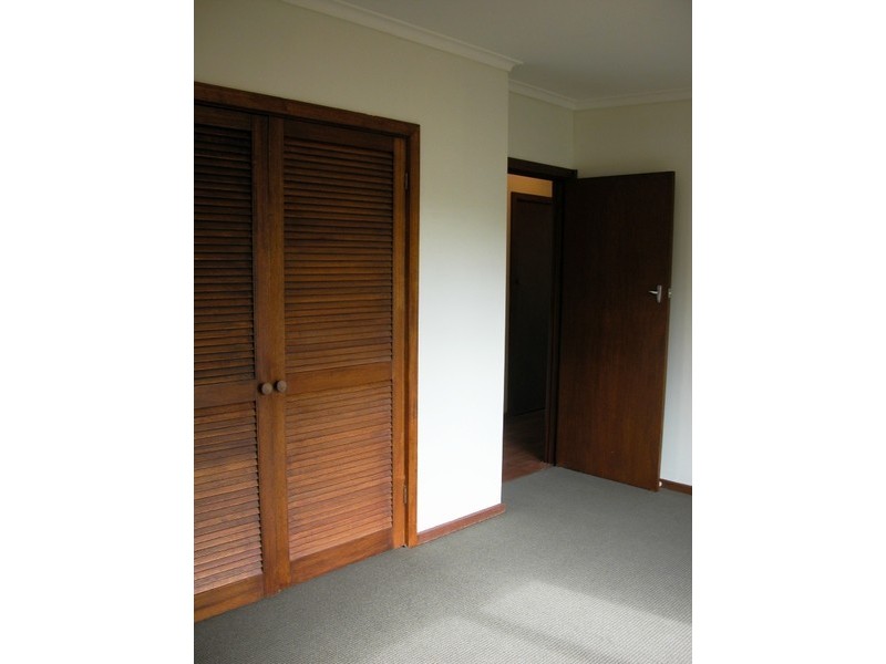 13 Cootamundra Avenue, Rosebud West VIC 3940