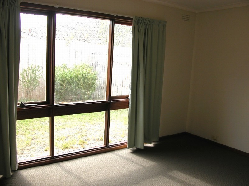 13 Cootamundra Avenue, Rosebud West VIC 3940