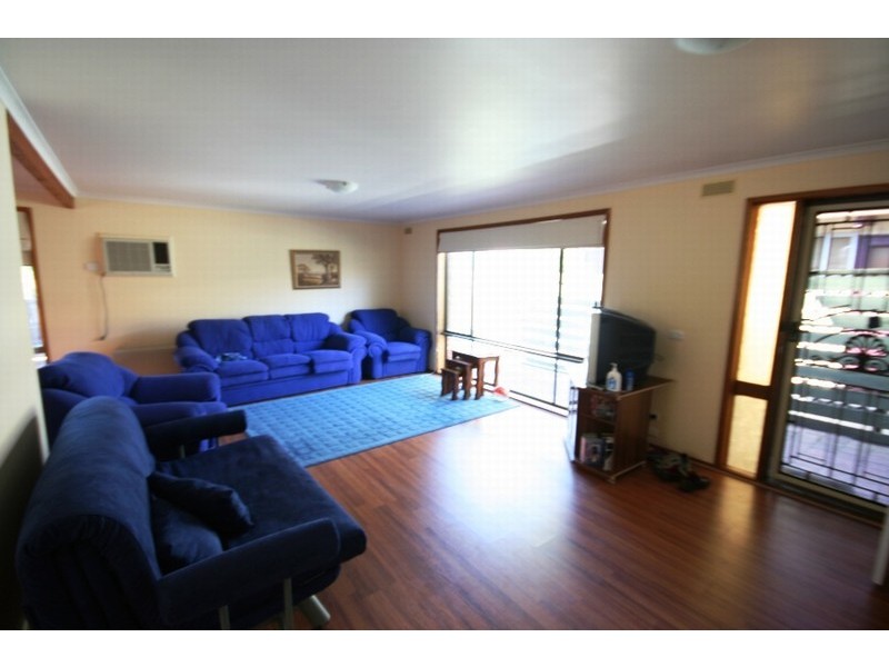 108 Sixth Avenue, Rosebud VIC 3939