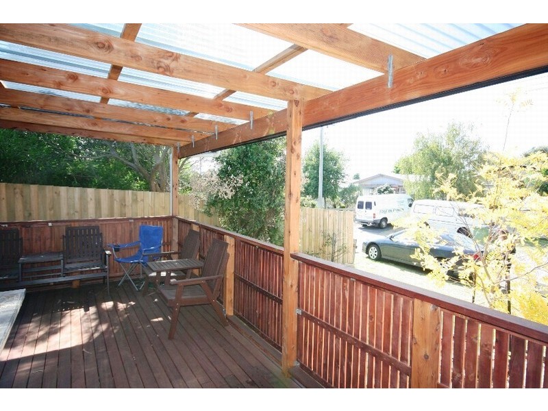 108 Sixth Avenue, Rosebud VIC 3939