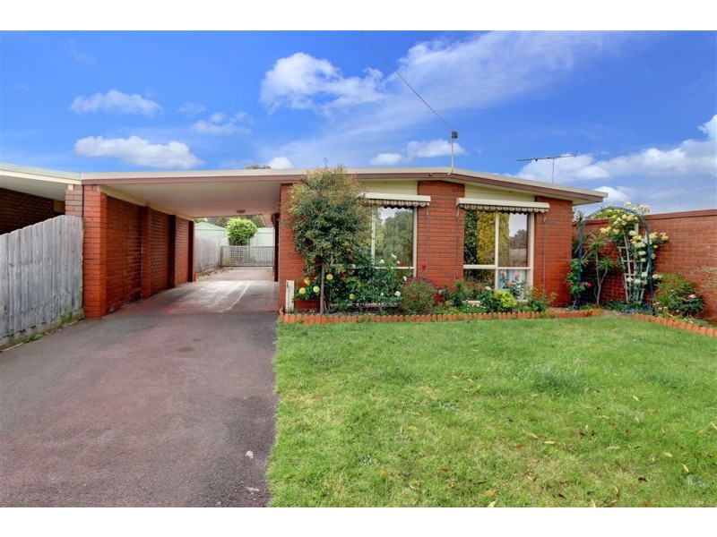 185 Seventh Avenue, Rosebud VIC 3939