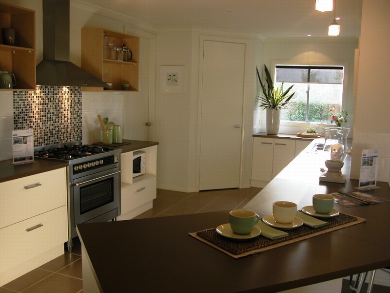 30 Parkedge Circuit, Rosebud VIC 3939