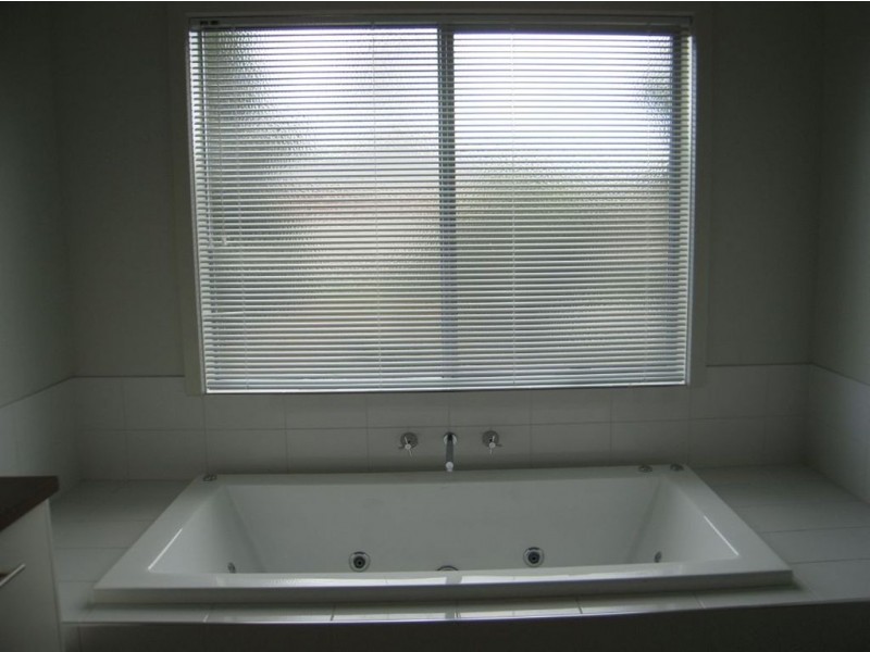 30 Parkedge Circuit, Rosebud VIC 3939