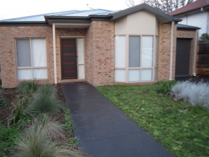 1/6-8 Wilfred Street, Mccrae VIC 3938