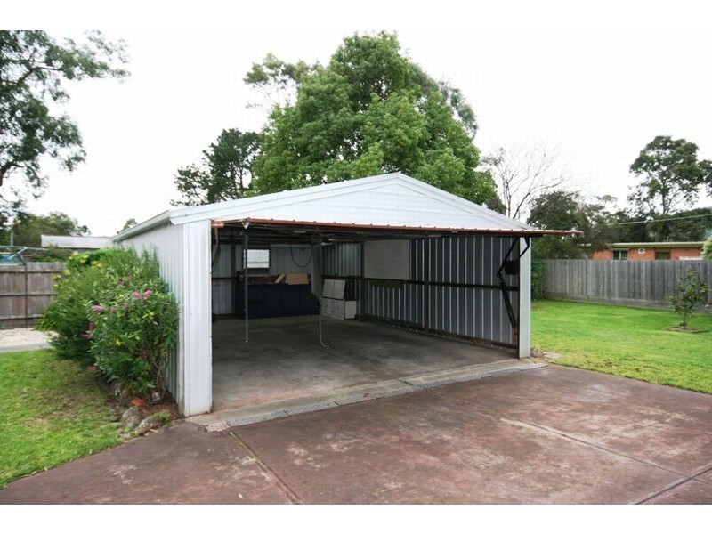 51 Leon Avenue, Rosebud VIC 3939